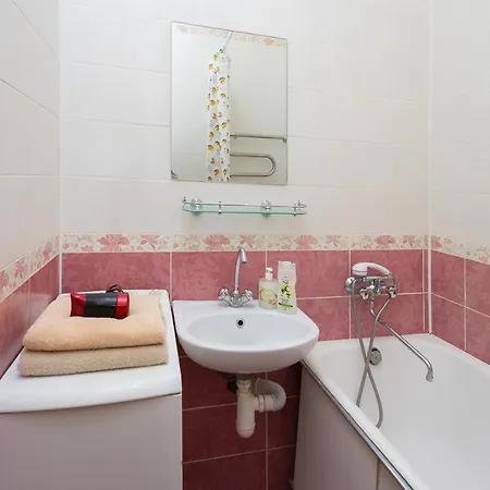 Nezavisimosti 60 Apartment